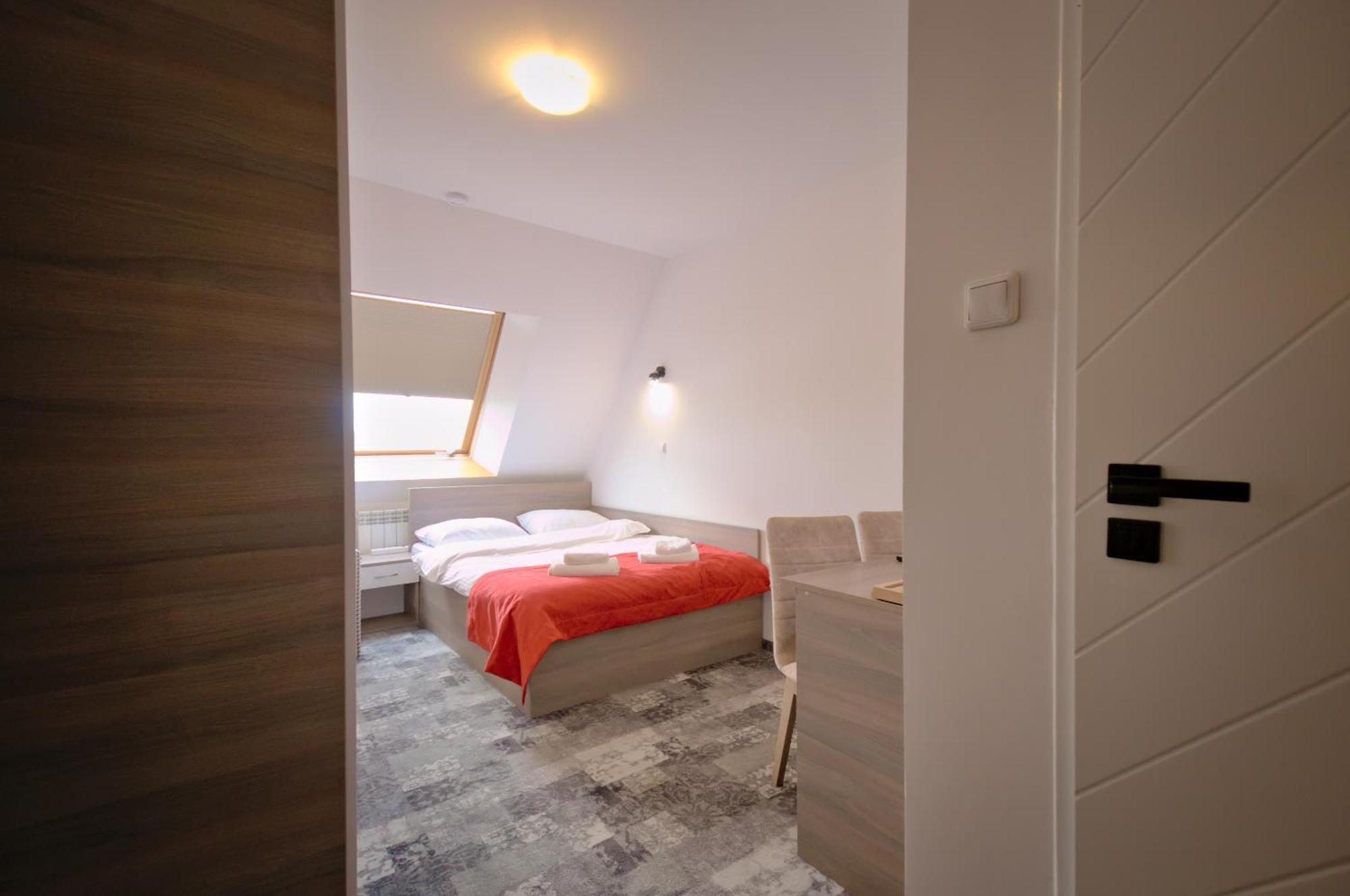 Hotel Sezam Махова Екстер'єр фото