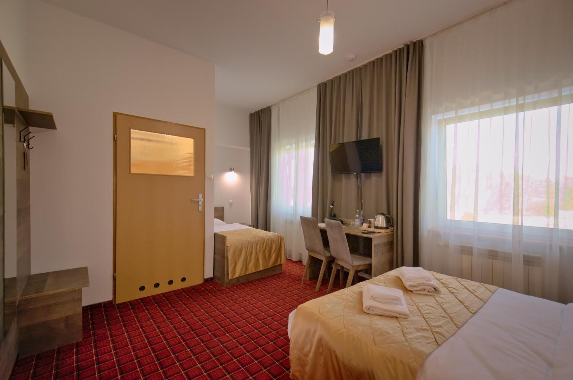 Hotel Sezam Махова Екстер'єр фото