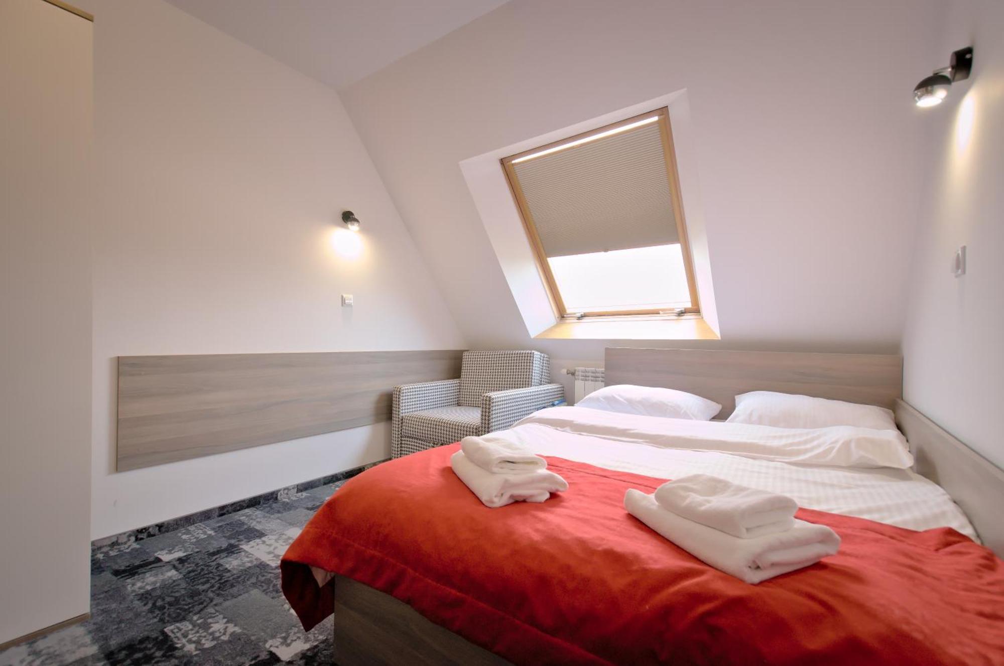 Hotel Sezam Махова Екстер'єр фото