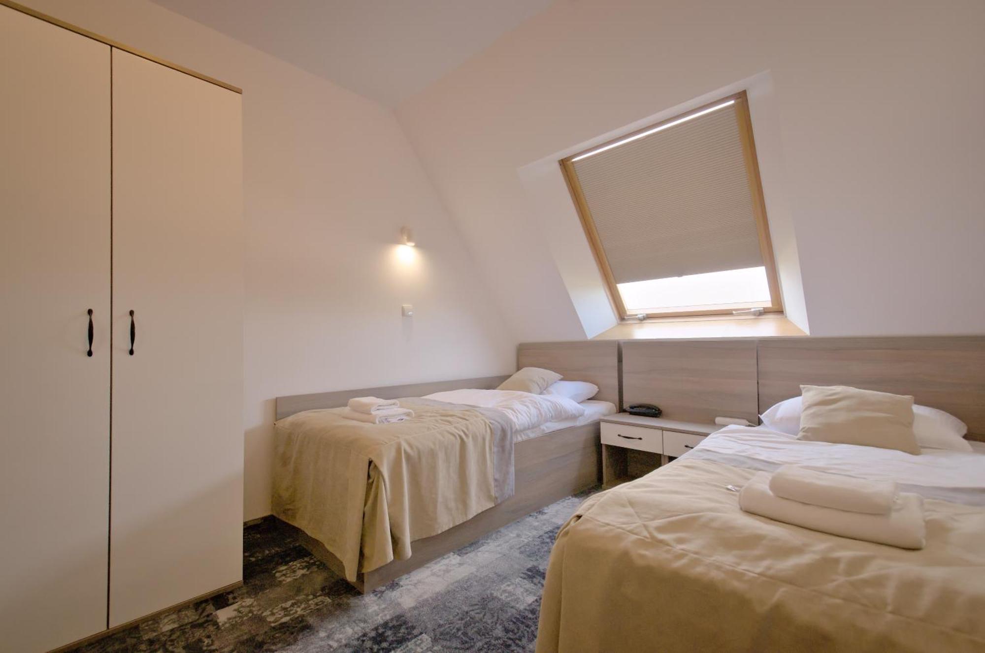 Hotel Sezam Махова Екстер'єр фото