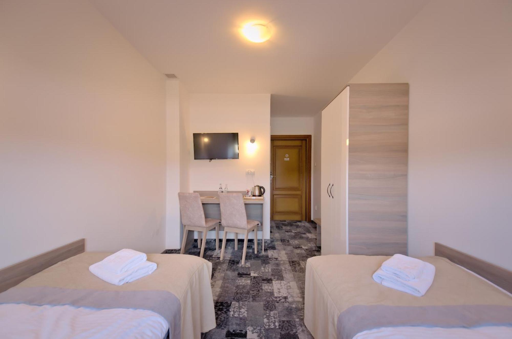 Hotel Sezam Махова Екстер'єр фото
