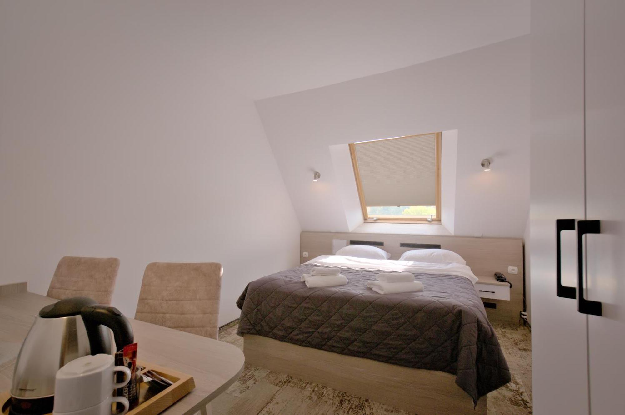 Hotel Sezam Махова Екстер'єр фото