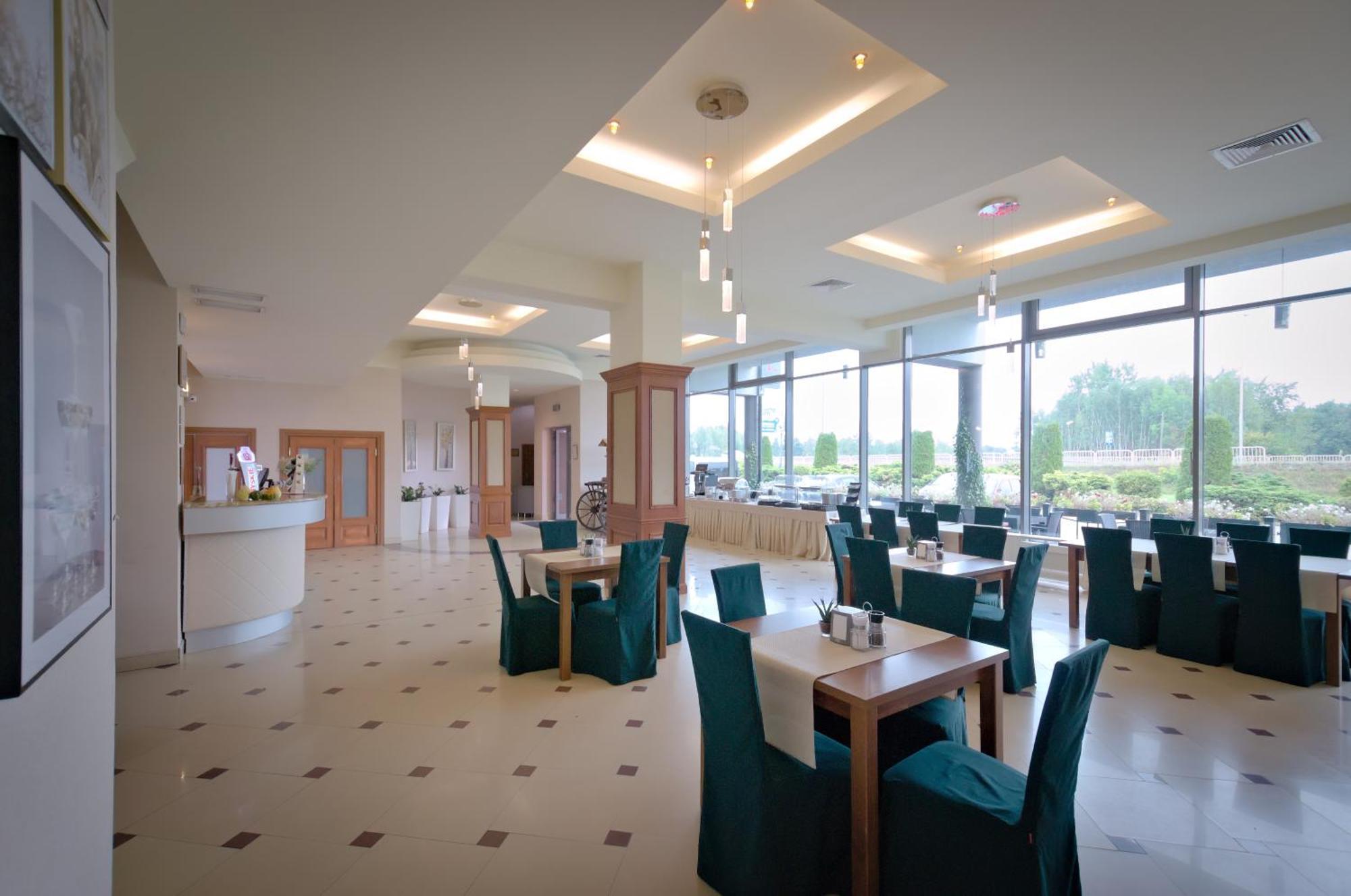 Hotel Sezam Махова Екстер'єр фото